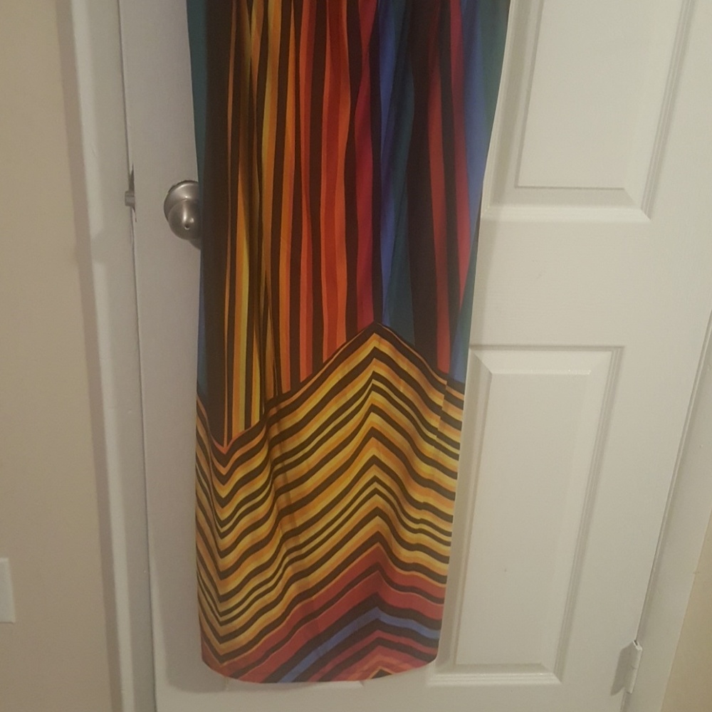 DRESS - Picture 3 of 3